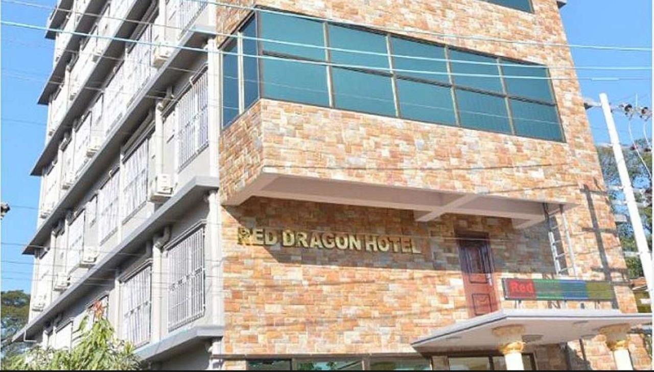 Red Dragon Hotel Hsipaw Exteriér fotografie