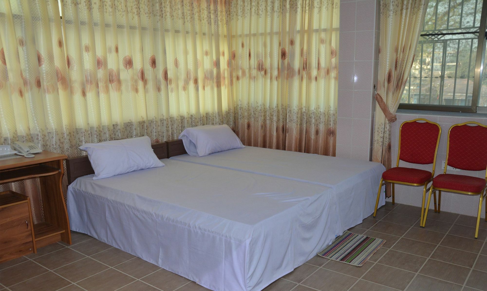 Red Dragon Hotel Hsipaw Exteriér fotografie